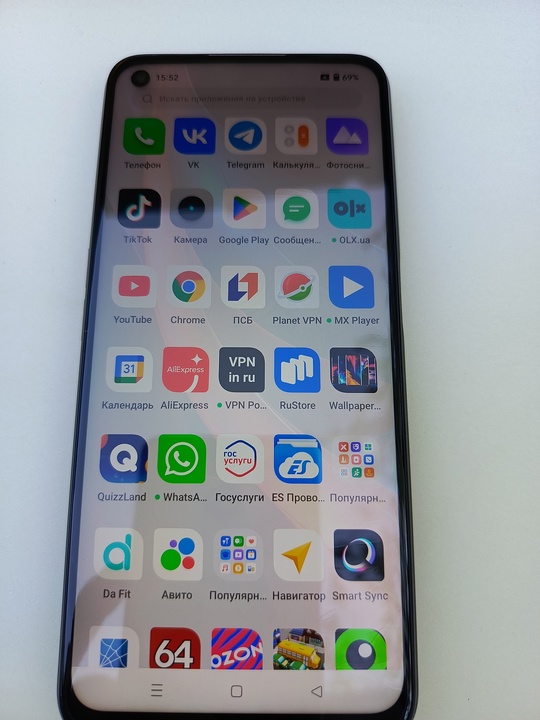 продам Realme 8i 4+128GB 
состояние (9)