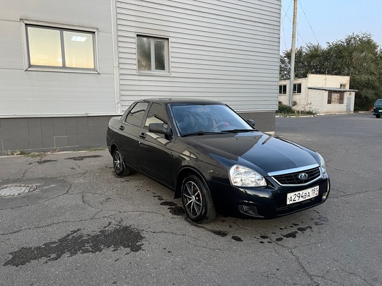 Продам LADA PRIORA 2009 год (2)