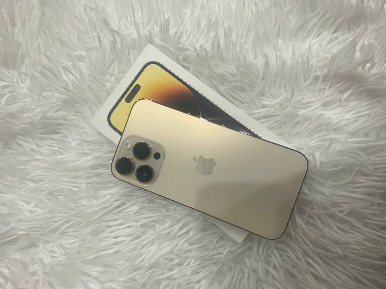 Продам IPhone 14 Pro Max (1)