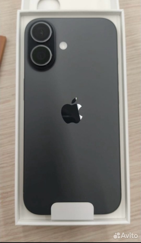 Продам iPhone 16 128gb новый