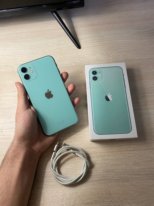 iPhone 11 128gb Green
Состояние Идеал
Face (1)