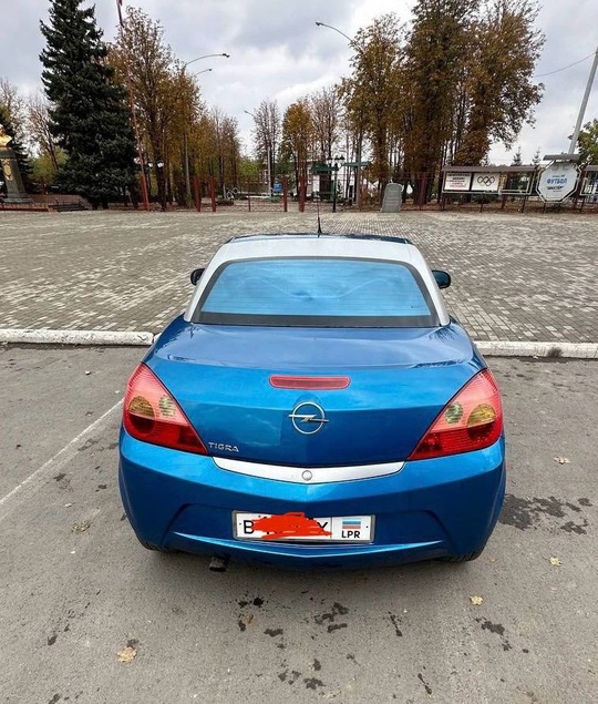 Opel Tigra II кабриолет 2004 (1)