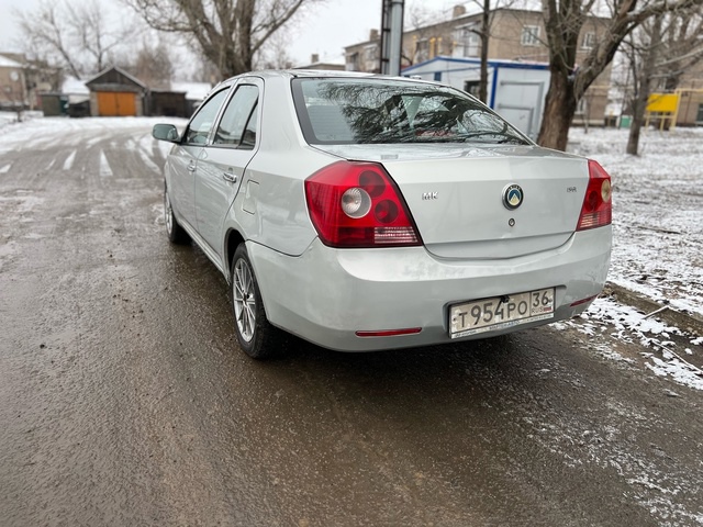 Продам Geely MK 2009 год (4)