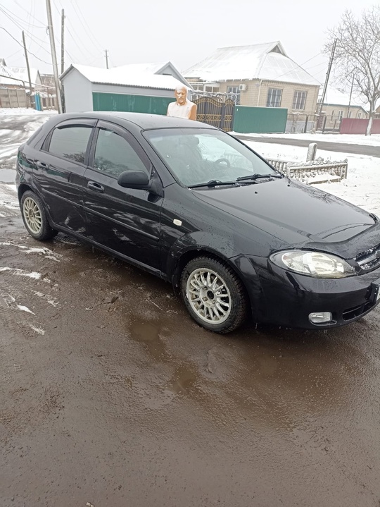 Продам Chevrolet Lacetti.
2009 год выпуска.
Цена