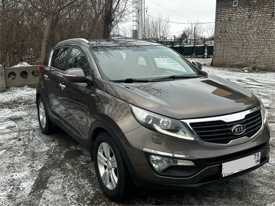 Продам Kia Sportage 2012 года (1)