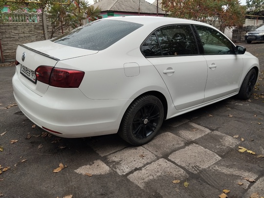 Продам Volkswagen Jetta 6. 2011 (3)