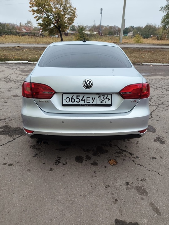 Продам Volkswagen Jetta VI.
2013 год.
Цена (5)