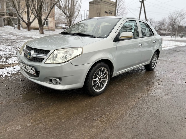 Продам Geely MK 2009 год (3)