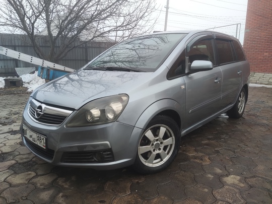 Продам opel zafira B 2006 (4)