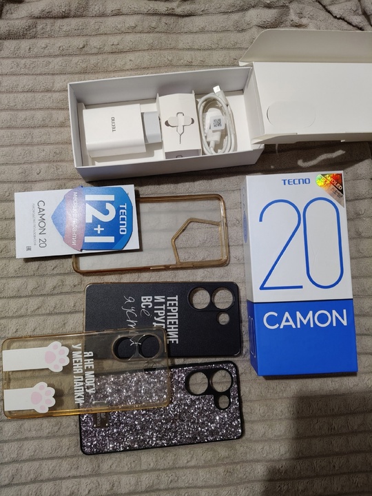 Продам смартфон TECNO Camon 20.