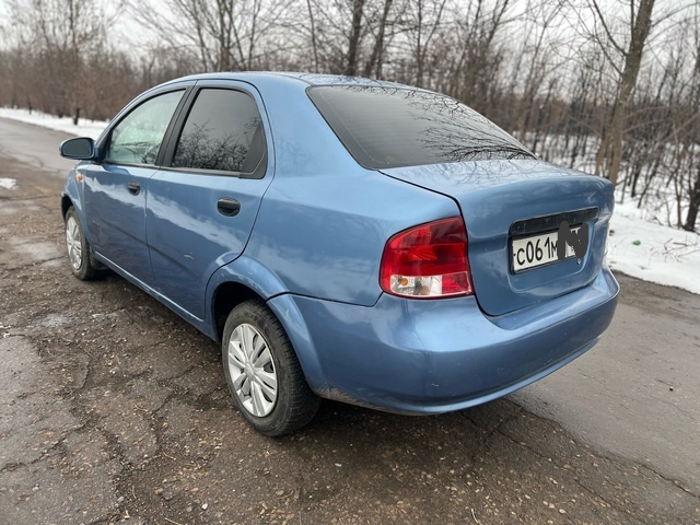 Продам Chevrolet Aveo 2006 год (3)