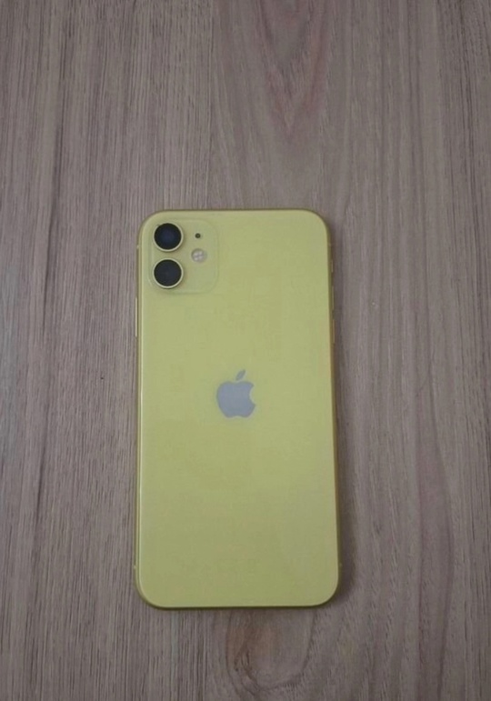 Продам 11 iPhone на 128gb