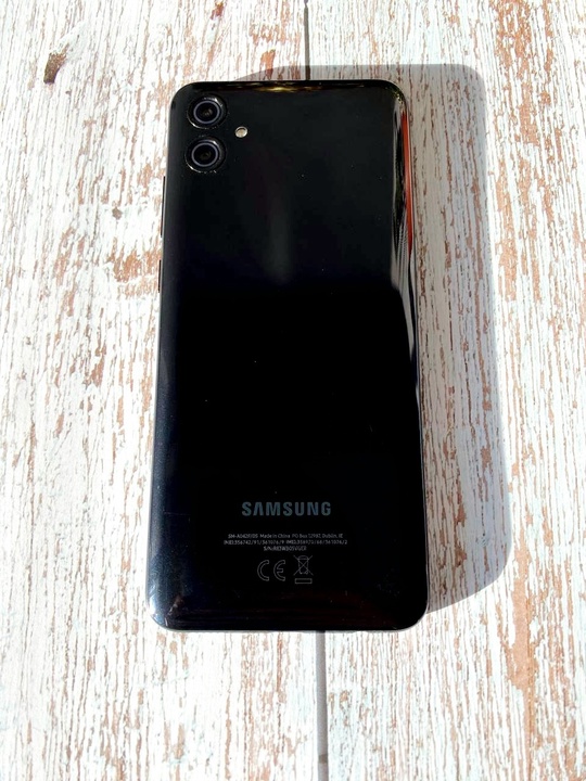 Продаю Samsung Galaxy A04e в (1)