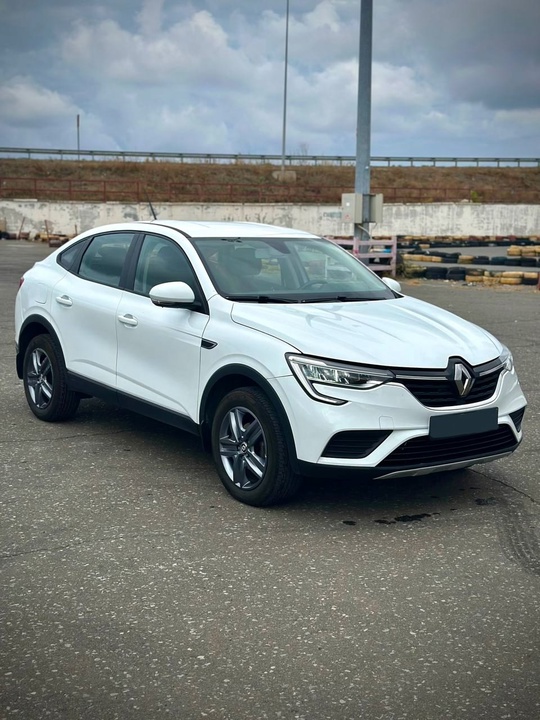 Продам! Renault Arkana 2021г.
1.6 бензин, (2)