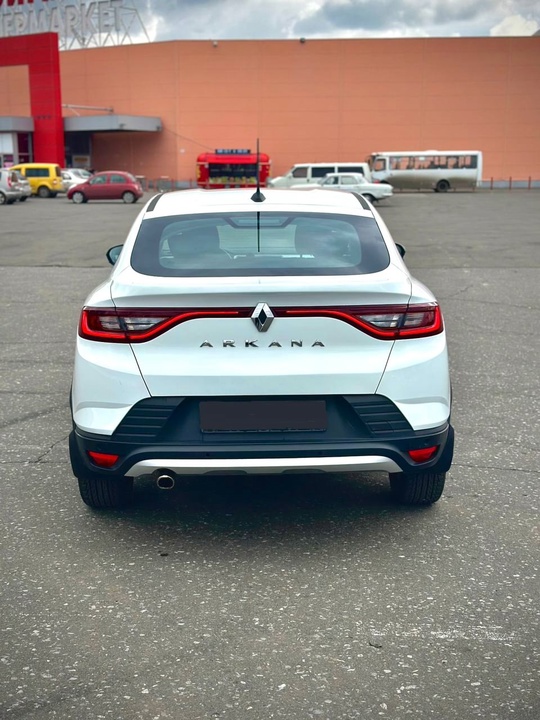 Продам! Renault Arkana 2021г.
1.6 бензин, (4)