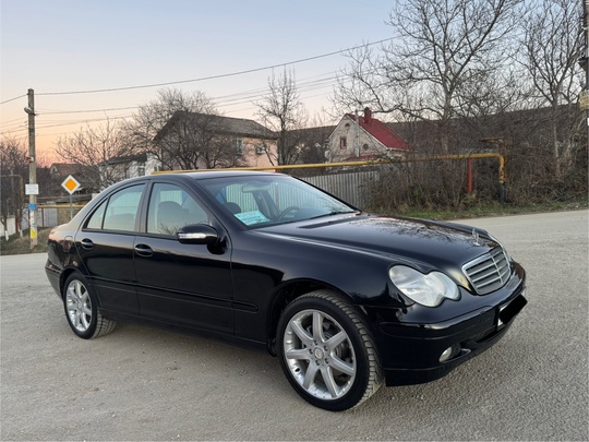 Продам Mercedes-Benz C180 2001г
Двигатель 2.0