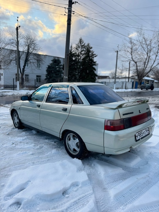 Продам ВАЗ 2110
2005 год выпуска (3)