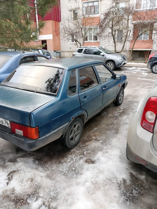 Продам ваз 21099 , 99 (2)