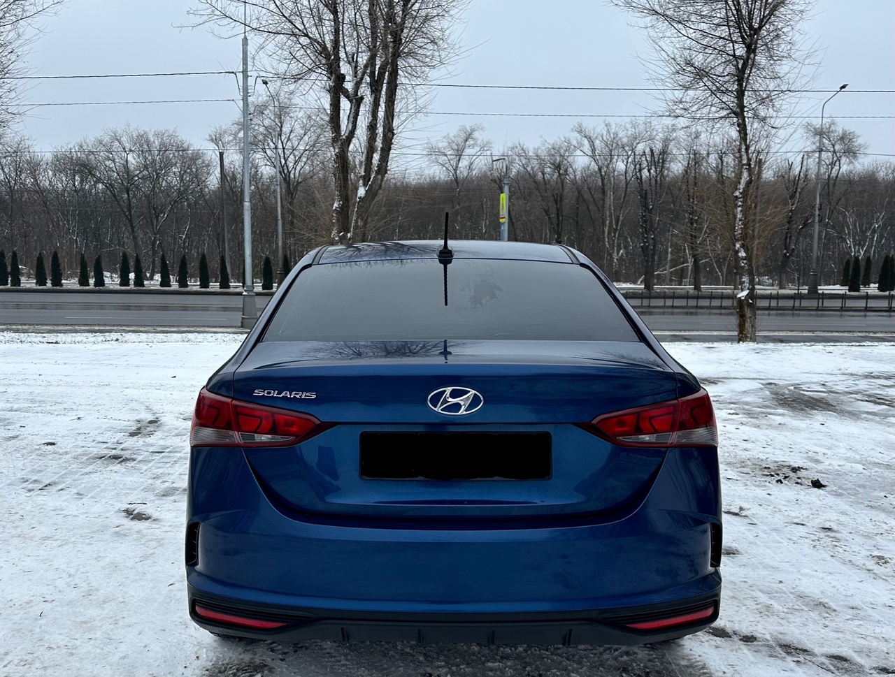 Hyundai Solaris 2021 год 
Двигатель: (3)