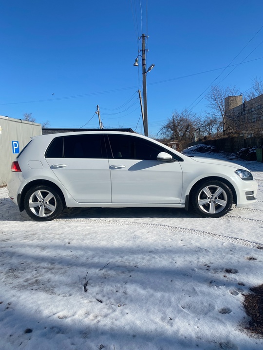 Golf MK7 1.4 TSI 2013г.
Пробег: (3)