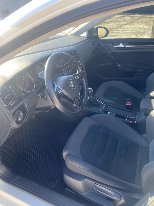 Golf MK7 1.4 TSI 2013г.
Пробег: (5)