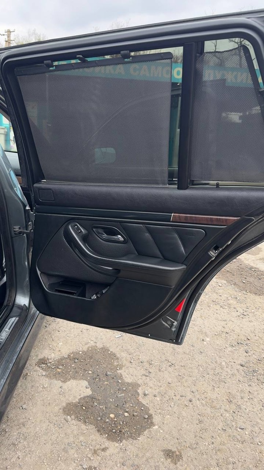 BMW E39 рестайлинг 2.2 AT (5)