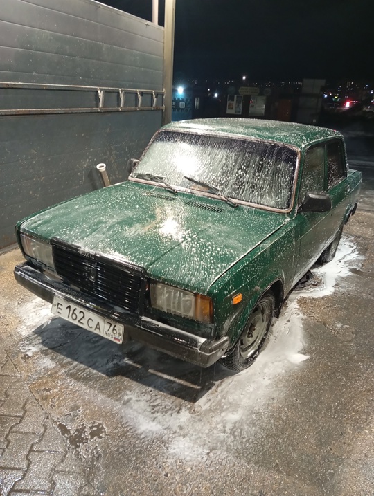 Автомобиль на уверенном ходу, сел (6)