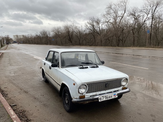 Продам ВАЗ 21013 
Двигатель 1.2
На