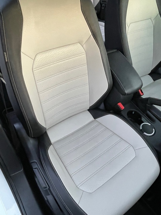 Фольцваген Jetta Sport 1.8 турбо.год (5)