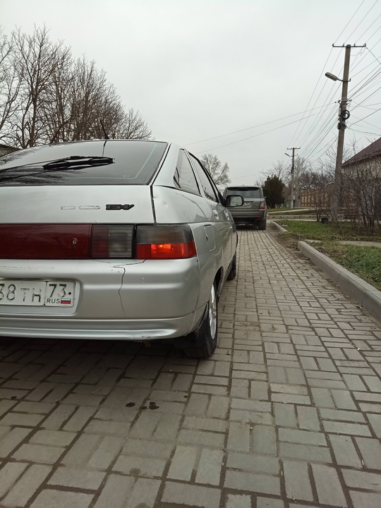 Здравствуйте!
Продам машину Ваз 2112
2004года
Двигатель 1.5 (4)