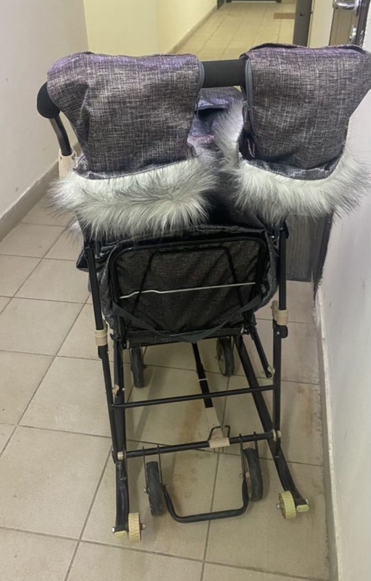 Срочная продажа , занимают место, (3)