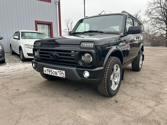 Продам Ниву Urban black,2021г выпуска! (2)
