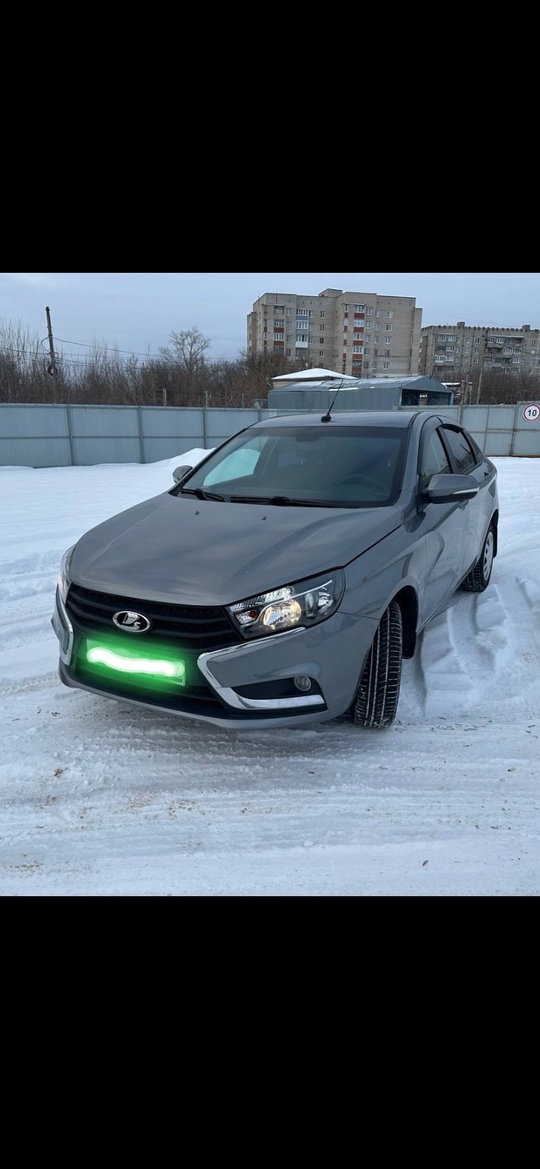 Продам Весту,2 хозяина в отличном (1)