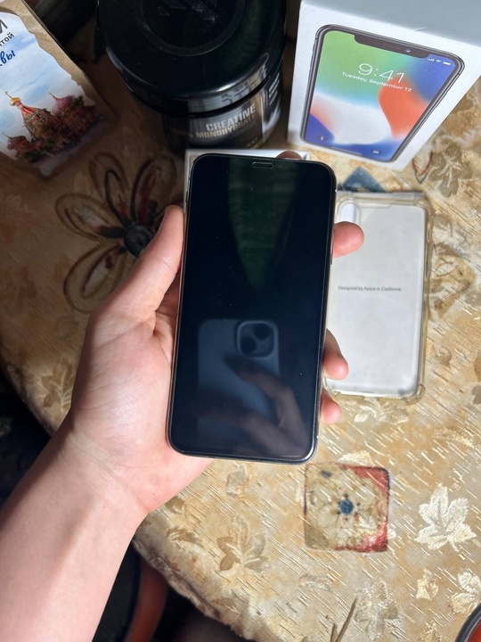 Продам iPhone X/256gb 
Телефон в (1)