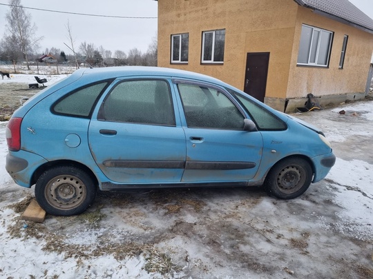 Citroen Xsara Picasso
4 хозяина
На полном (2)