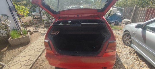 200тыс. Продам отличный автомобиль 1.4 (3)