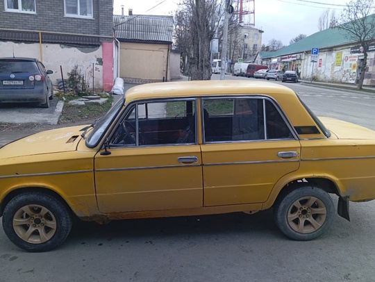 Продам машина в нормальном состоянии (3)