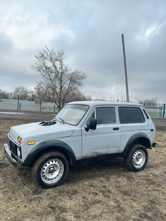 Продам LADA НИВА , 1993 (1)