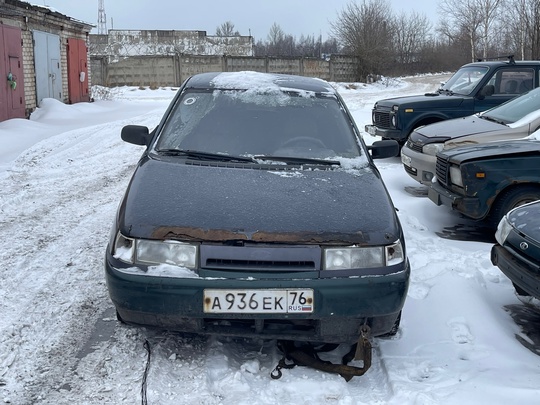 Десятка 2000 год 
Нет искры
