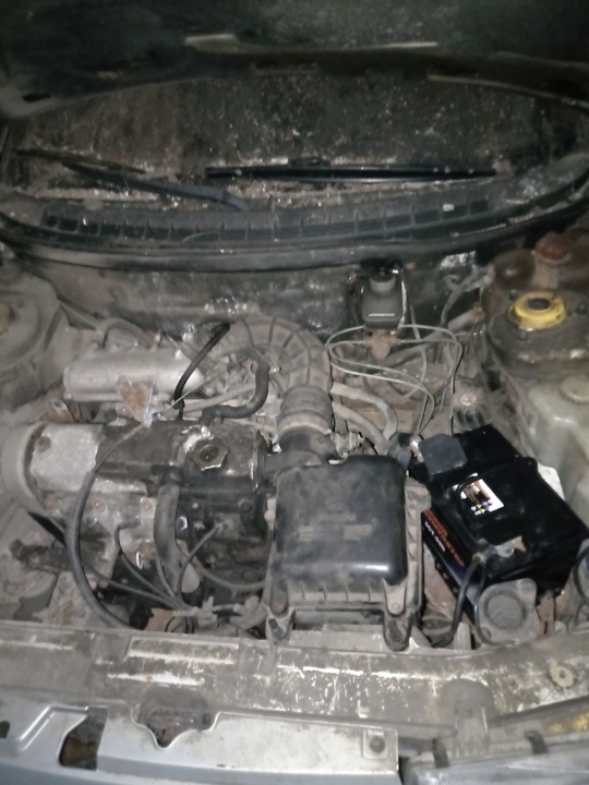 Продам Ваз 2111. Стоит в (8)