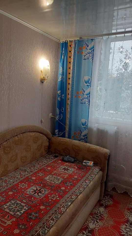 Продается 4-х комнатный дом, ул. (5)