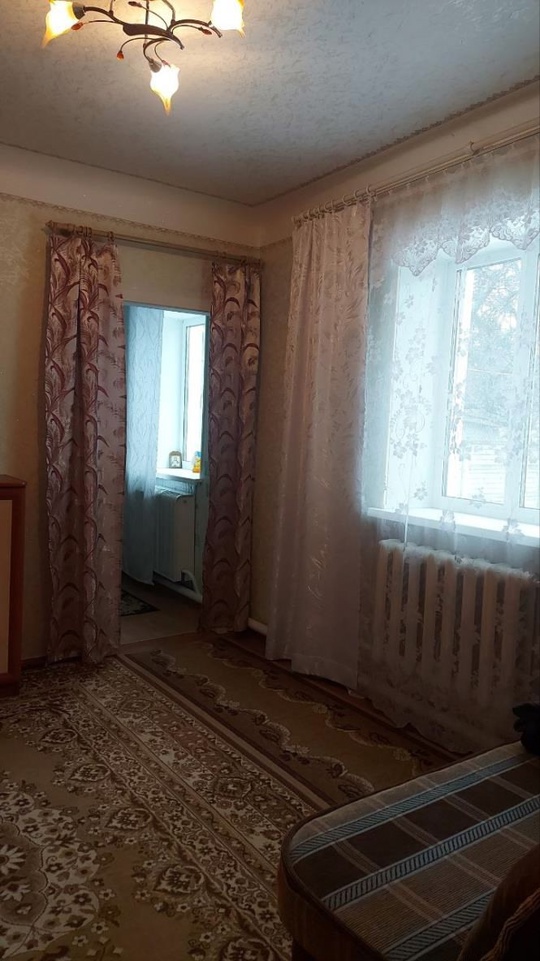 Продается 4-х комнатный дом, ул. (7)
