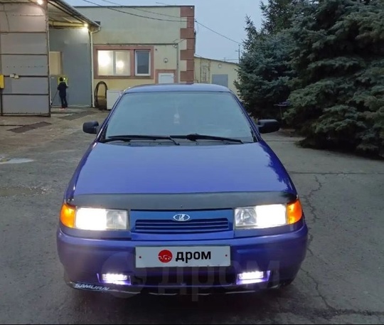 продам свой личный автомобиль год