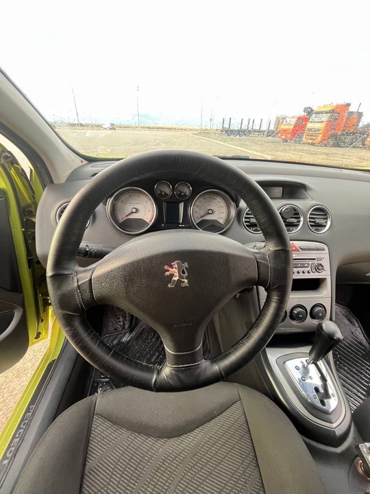 Peugeot 308
2008 года
Собственник
Авто хорошем состоянии, (1)