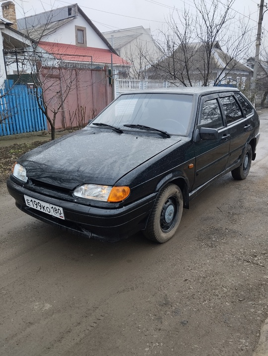 Г Донецк.
Продам! 
Авто стоит на (3)