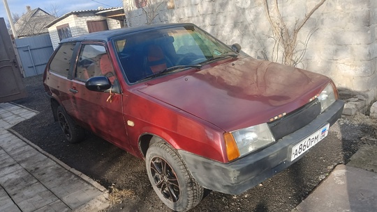 Продам ВАЗ 21083 1990 года.