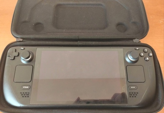 Steam deck lcd с коробкой (1)