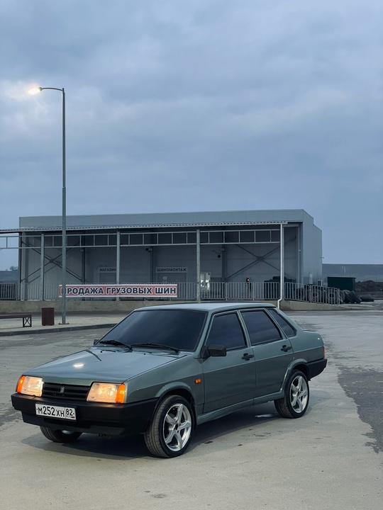 +79781617021 находится в ЗУЕ
265:000₽ торг, (2)