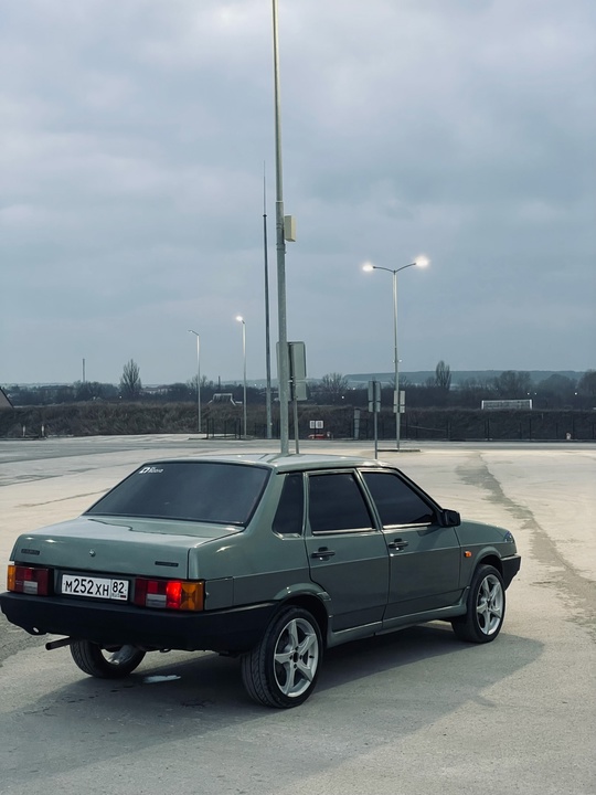 +79781617021 находится в ЗУЕ
265:000₽ торг, (6)