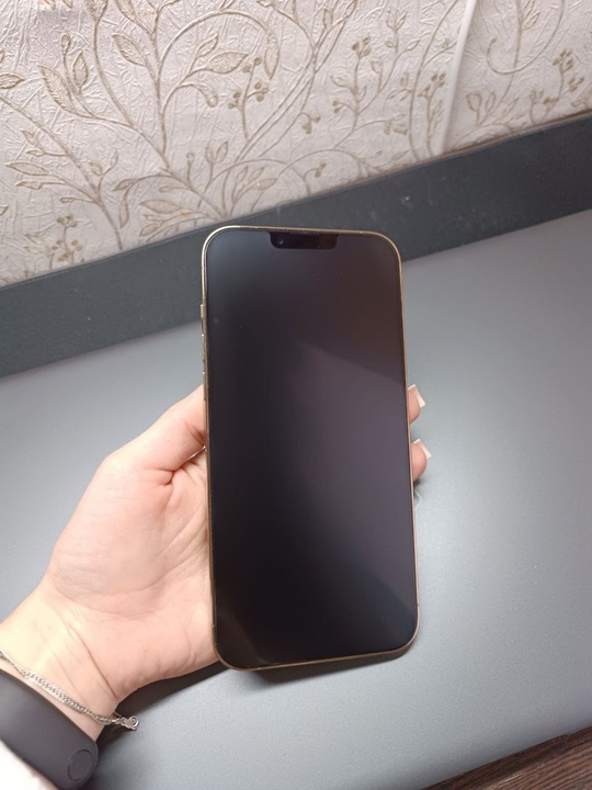 Продам iPhone 13 Pro Max